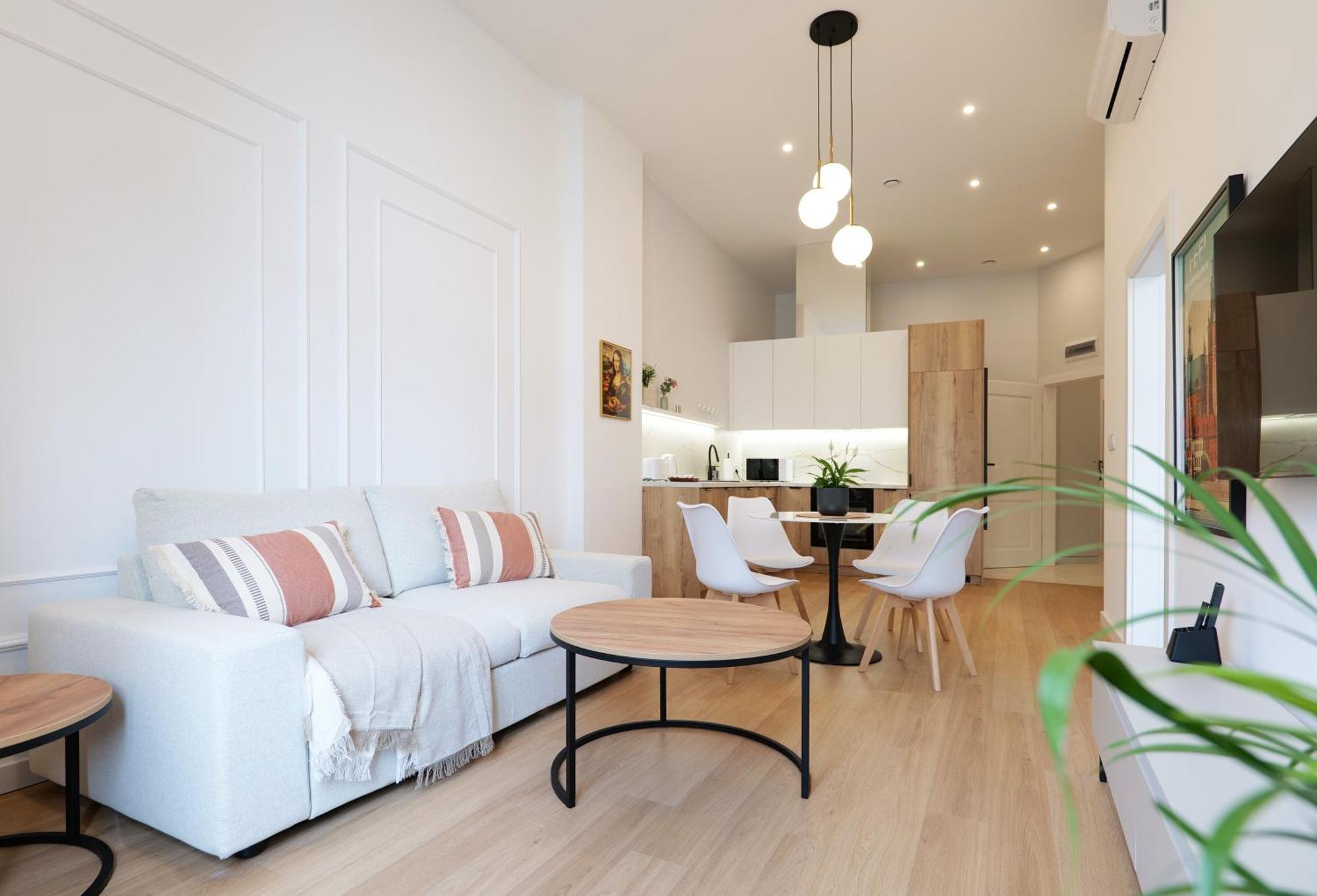 One-Bedroom Apartment