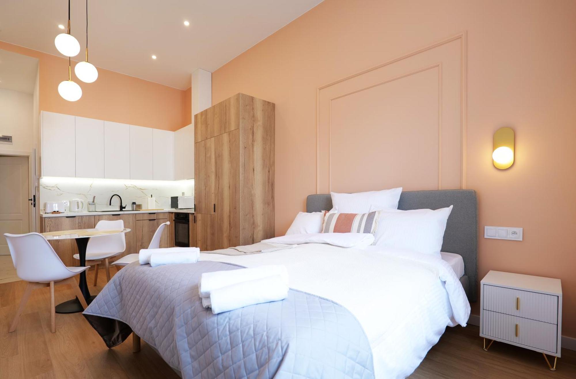 Studio Apartment